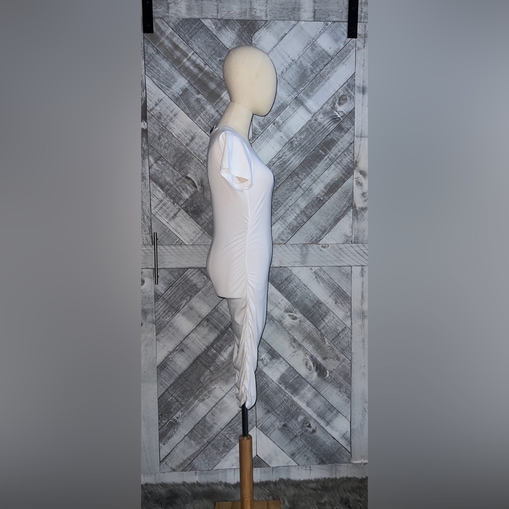 BOBI NWT SHORT SLEEVE SIDE SHIRRED DRESS - Picture 6 of 10